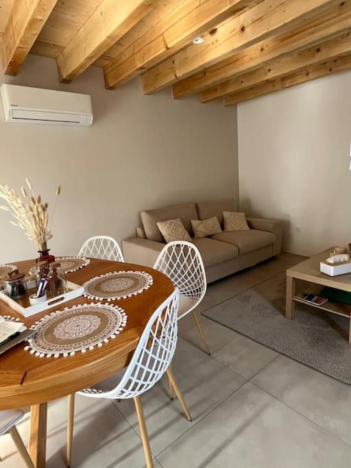 Feurs Maison 6 Couchages Entierement Renoveeヴィラ エクステリア 写真